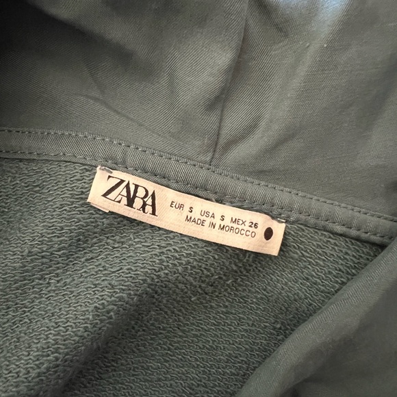 Zara Women’s Draped Neck Oversized Sweatshirt - Picture 7 of 7